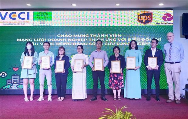 Lanzan primera red empresarial de adaptacion al cambio climatico en Vietnam hinh anh 2