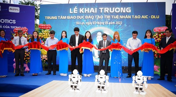 Inauguran primer centro de investigacion en IA en Tay Nguyen de Vietnam hinh anh 1