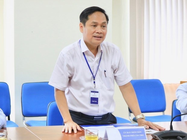 Dirigente de ciudad vietnamita amonestado por violaciones en labores profesionales hinh anh 1