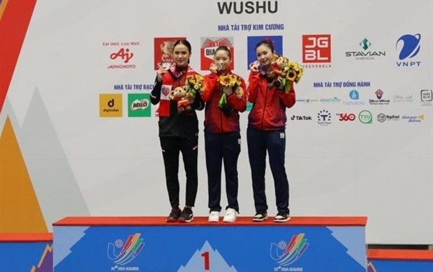 SEA Games 31: Wushuistas vietnamitas consiguen dos medallas de oro hinh anh 2