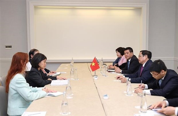 Primer ministro de Vietnam recibe a representante comercial de Estados Unidos hinh anh 2