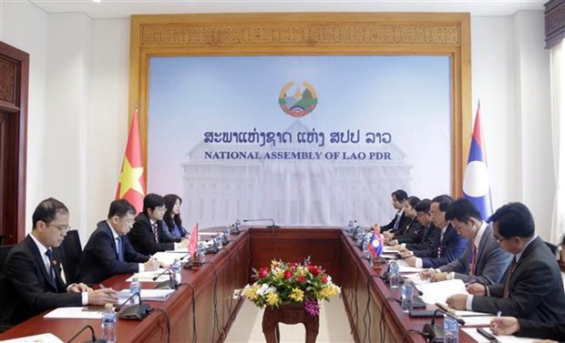 Fortalecen cooperacion entre agencias de Parlamentos de Vietnam y Laos hinh anh 1