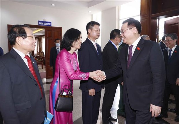 Promueven cooperacion empresarial Vietnam-Laos para beneficio practico de ambas naciones hinh anh 2