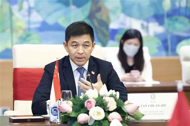 Finaliza presidente del Parlamento singapurense visita oficial a Vietnam hinh anh 1