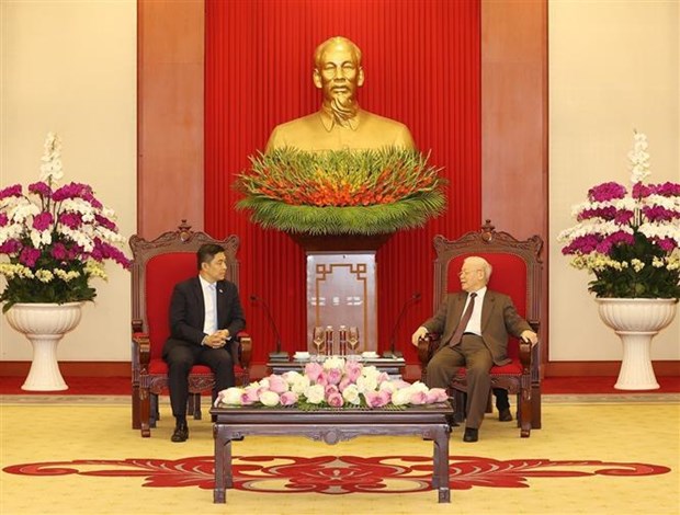 Maximo dirigente partidista de Vietnam recibe a presidente de Parlamento de Singapur hinh anh 1