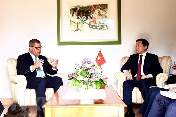 Vietnam otorga gran importancia a cooperacion con Foro Economico Mundial hinh anh 1