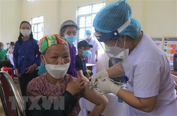 Disminuye numero de infectados de COVID-19 en Vietnam hinh anh 1
