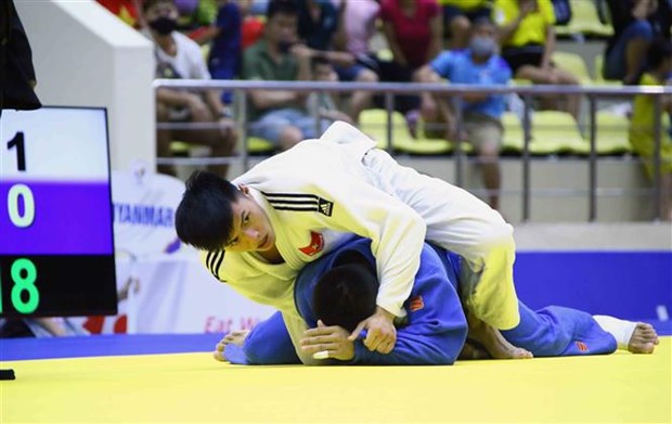 Judo vietnamita encabeza clasificacion por equipos en SEA Games 31 hinh anh 1