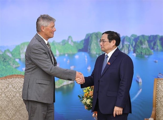 Primer ministro de Vietnam recibe al director general del Instituto Pasteur de Paris hinh anh 1