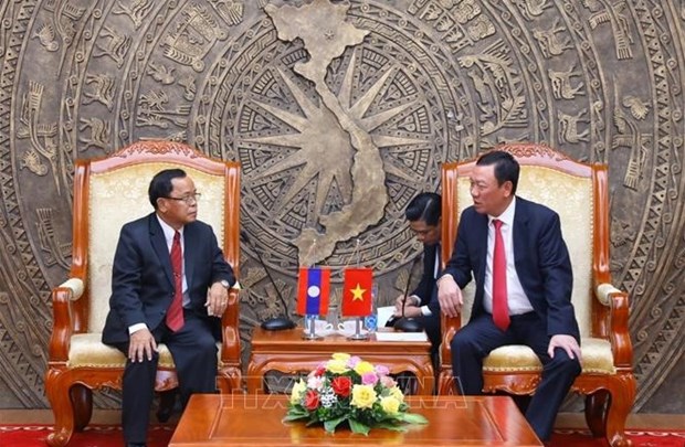 Vietnam y Laos mejoran cooperacion en labor de inspeccion hinh anh 1