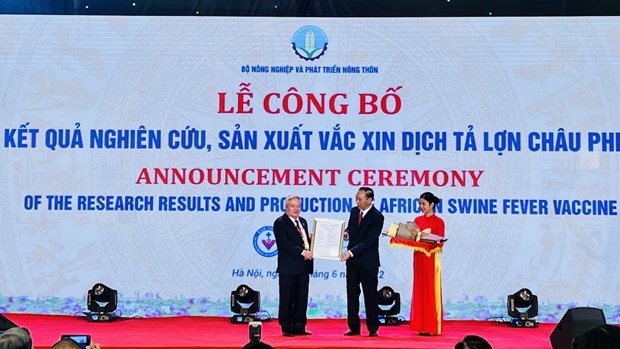 Vietnam es primer pais en comercializar vacuna contra peste porcina africana hinh anh 2
