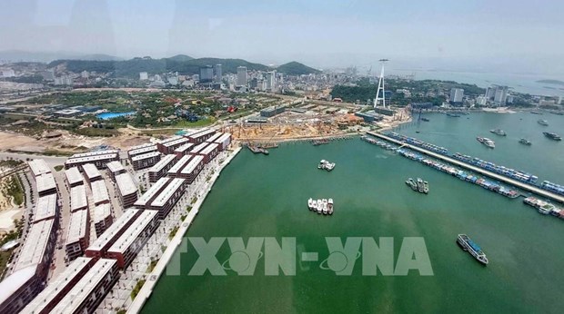 Provincia vietnamita de Quang Ninh prioriza desarrollo de puertos maritimos hinh anh 1