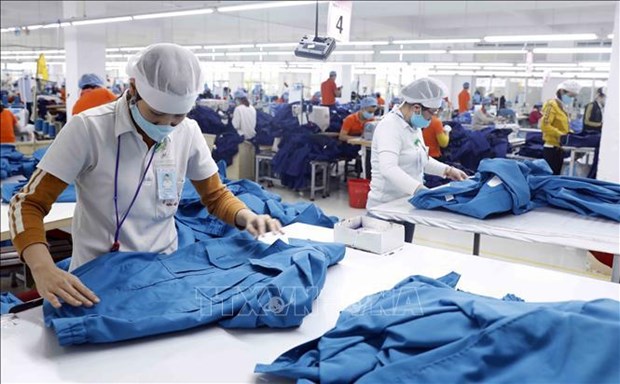 Buscan promover exportaciones textiles de Vietnam en 2022 hinh anh 1
