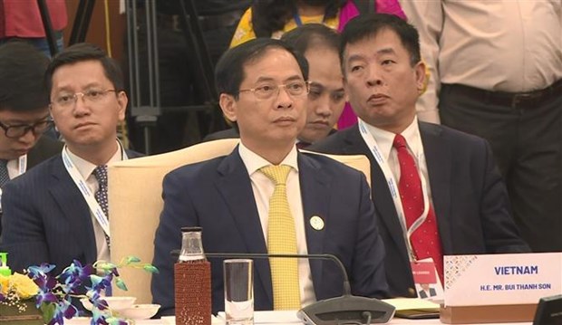 Vietnam participa en discusion ministerial sobre 30 anos de relaciones ASEAN-India hinh anh 2