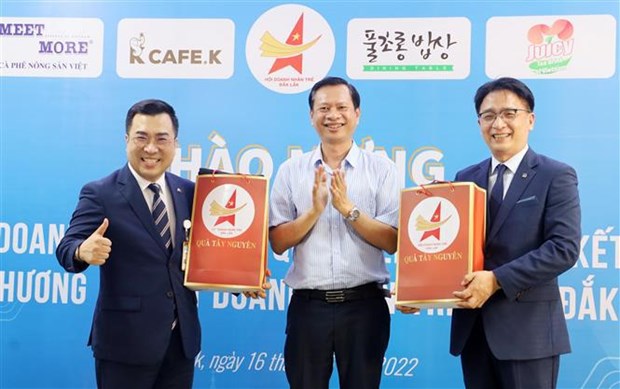 Buscan aumentar conexion comercial entre empresas surcoreanas con jovenes empresarios vietnamitas hinh anh 1