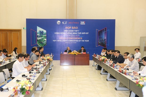 Provincia vietnamita acoge evento en honor a top 7 de urbes inteligentes del mundo hinh anh 1