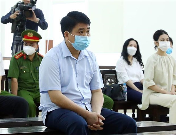 Reducen condena de prision para el expresidente de Hanoi hinh anh 1