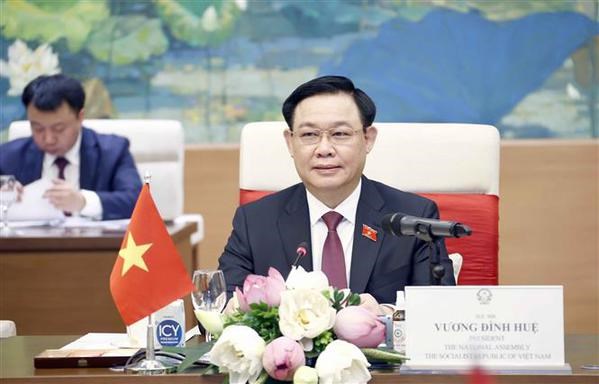 Presidente del Parlamento vietnamita realizara visita oficial a Hungria hinh anh 1