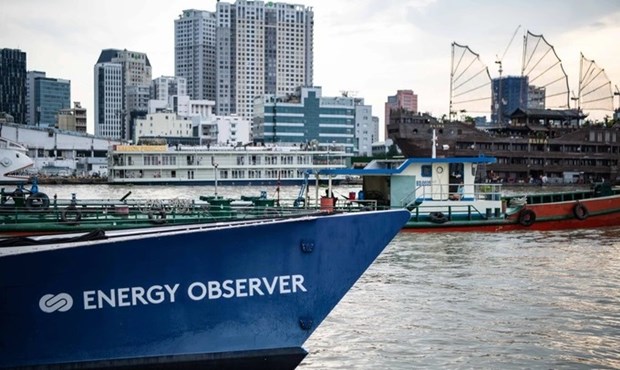 Barco propulsado por hidrogeno y energias renovables llega a Vietnam hinh anh 1
