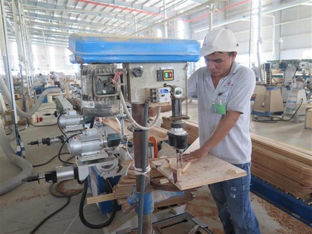 Estados Unidos extiende tiempo de provision de informacion sobre gabinetes de madera de Vietnam hinh anh 1