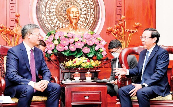 Fomentan cooperacion entre Ciudad Ho Chi Minh y localidades chinas hinh anh 1