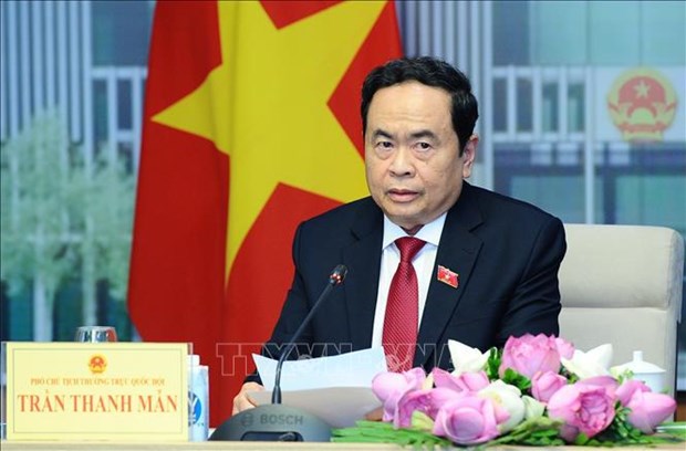 Dirigentes parlamentarios de Vietnam y China abordan temas de interes hinh anh 2