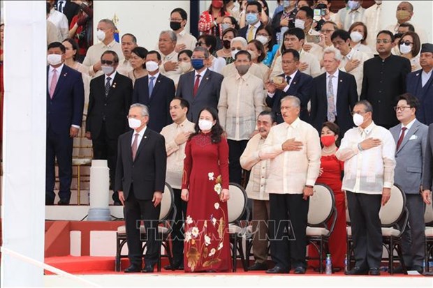 Vicepresidenta vietnamita asiste a ceremonia de juramento del nuevo presidente filipino hinh anh 1