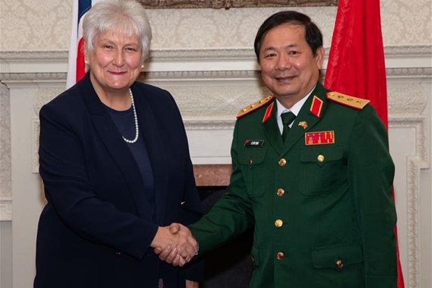 Vietnam y Reino Unido efectuan el IV cuarto Dialogo sobre Politica de Defensa hinh anh 1