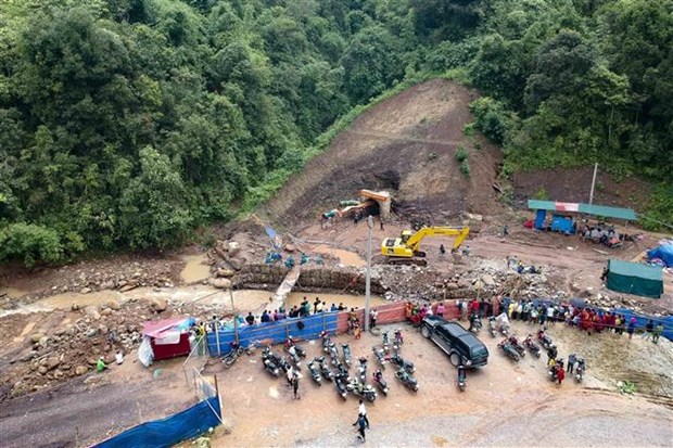 Provincia vietnamita acelera busqueda de trabajadores atrapados en tunel hidroelectrico hinh anh 1
