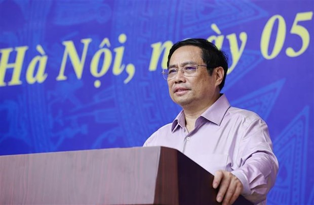Premier vietnamita exhorta a garantizar prevencion efectiva contra la COVID-19 hinh anh 2