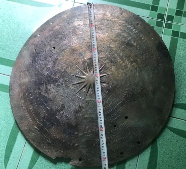 Descubren tambor de mas de dos mil anos de antiguedad en Dong Thap hinh anh 1