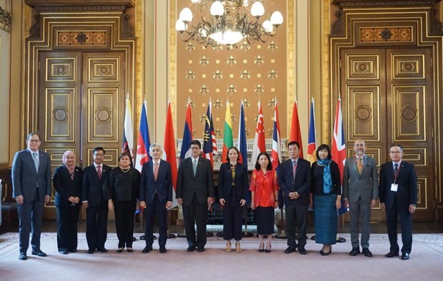 ASEAN y Reino Unido reafirman compromiso de fomentar cooperacion hinh anh 1