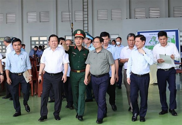 Insta premier vietnamita a acelerar construccion de terminal en Aeropuerto Internacional de Tan Son Nhat hinh anh 1