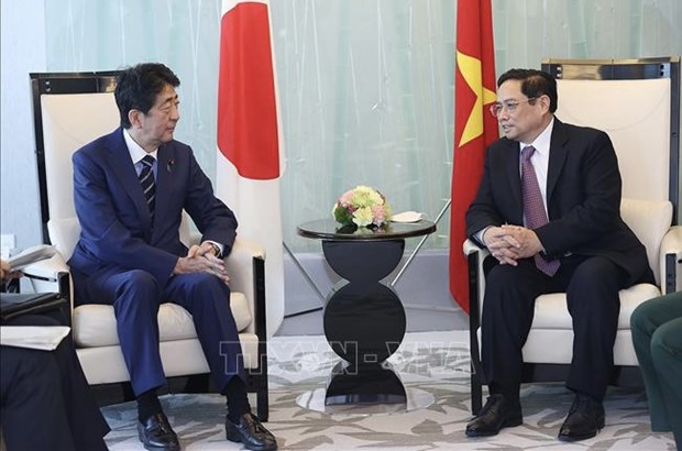 📝 Enfoque: Difunto exprimer ministro japones Abe Shinzo, gran amigo de Vietnam hinh anh 2