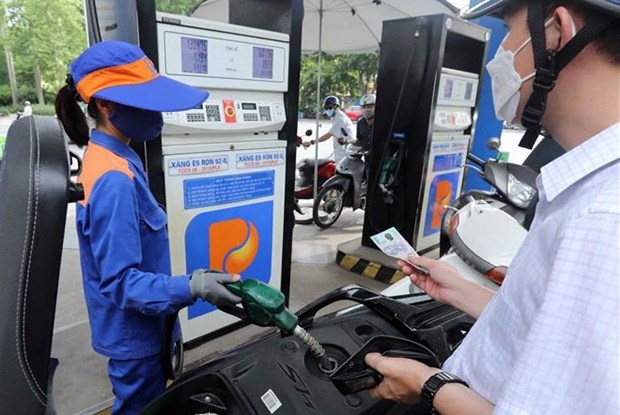Precios de gasolina en Vietnam registran fuerte disminucion hinh anh 2