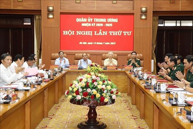 Maximo dirigente partidista de Vietnam preside reunion de Comision Militar Central hinh anh 1