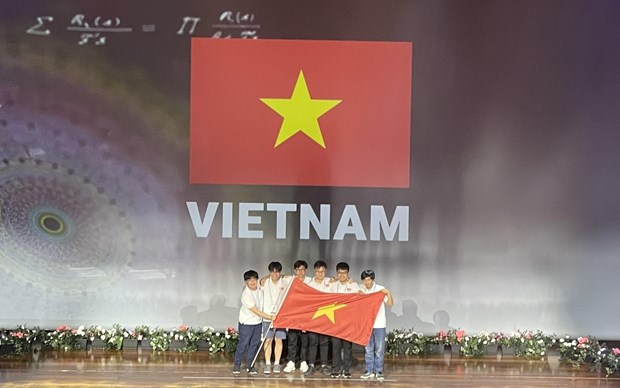 Vietnam ocupa cuarto lugar en Olimpiada Internacional de Matematicas 2022 hinh anh 1