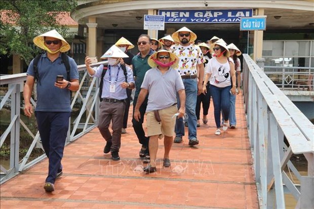 Provincia vietnamita recibe a delegacion india segun modelo de turismo de reuniones hinh anh 1