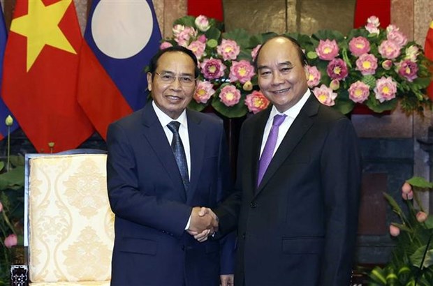 Vietnam otorga importancia a gran amistad con Laos, afirma presidente hinh anh 1