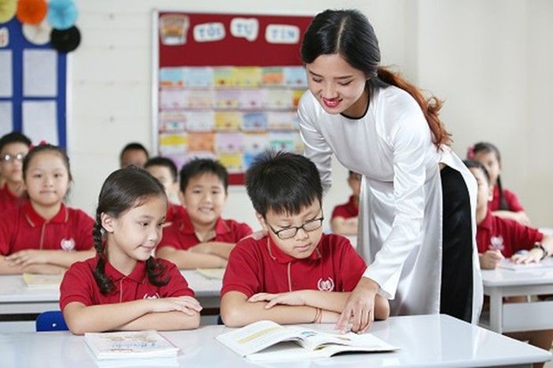 Trazan tres pilares principales en transformacion educativa en Vietnam hinh anh 1