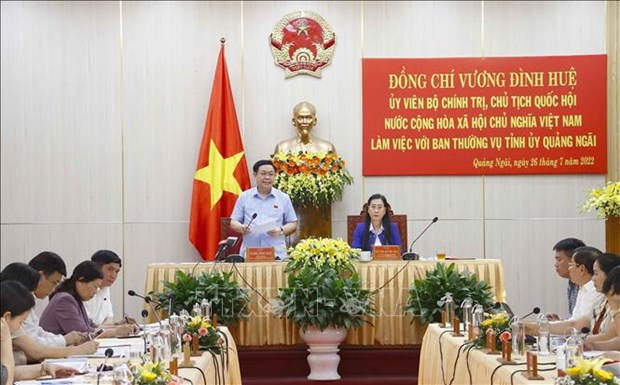 Dirigente del Legislativo de Vietnam realiza visita de trabajo en Quang Ngai hinh anh 1