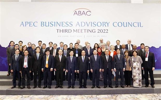 Vietnam da bienvenida a inversores de APEC, afirma presidente hinh anh 1