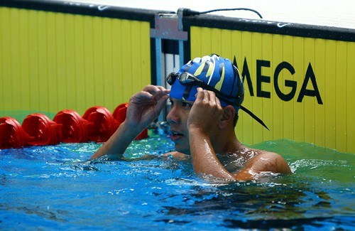 Equipo de natacion atrajo a Vietnam primeros oros en ASEAN Para Games hinh anh 1