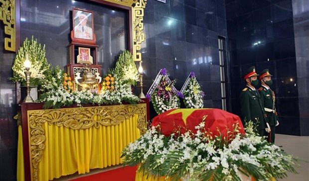 Efectuan en Vietnam homenaje postumo y entierro del heroe Kostas Sarantidis hinh anh 1