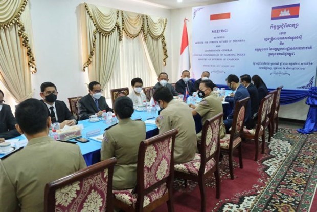 Indonesia y Camboya cooperan en prevencion de trata de personas hinh anh 1