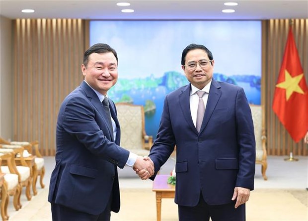 Premier vietnamita recibe al director general de Samsung hinh anh 1