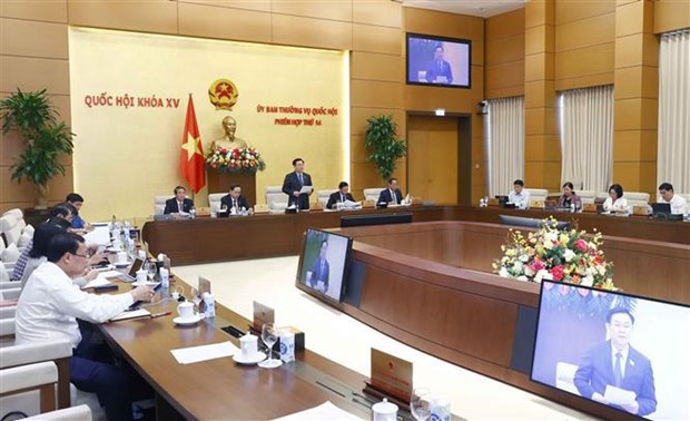 Inauguran XIV reunion del Comite Permanente del Parlamento vietnamita hinh anh 2