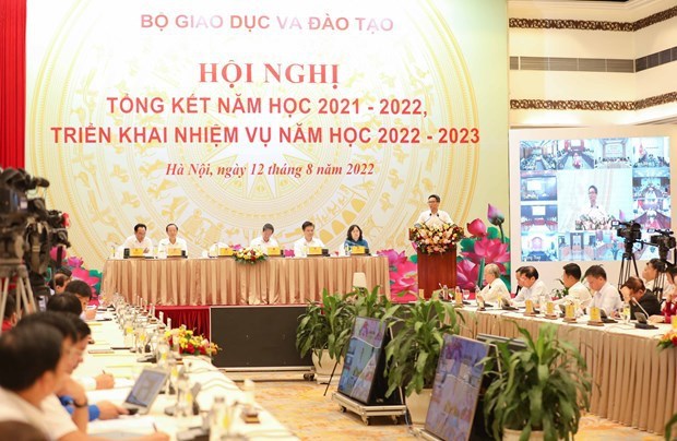 Vicepremier vietnamita insta a seguir renovando plan de estudios de educacion basica hinh anh 2
