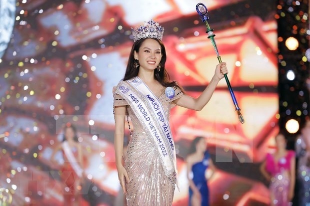 Huynh Nguyen Mai Phuong coronada Miss Mundo Vietnam 2022 hinh anh 1