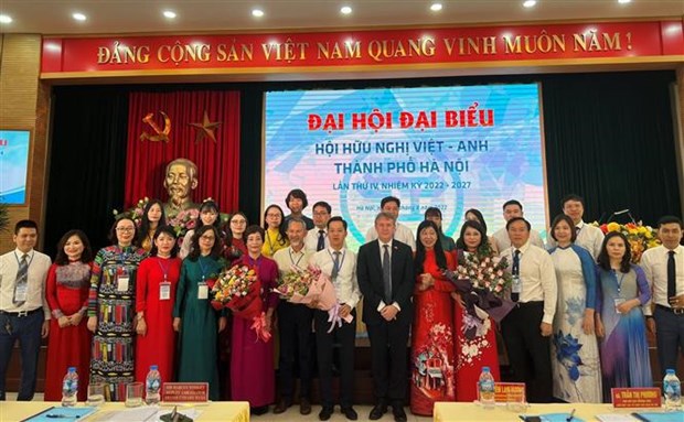 Impulsan cooperacion multifacetica entre Vietnam y Reino Unido hinh anh 1